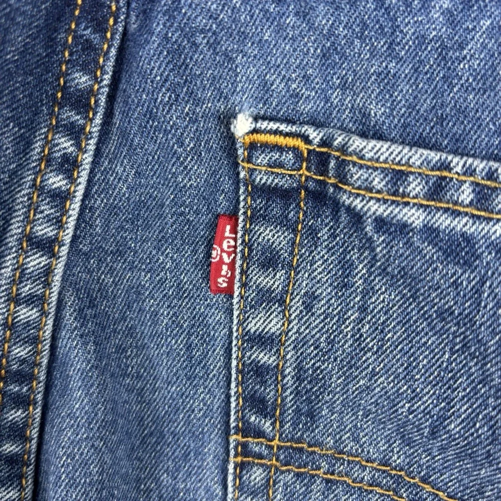 Levi's 505 Jeans Men's 36x32 Regular Fit Straight Leg‎ Blue Denim Medium Wash
